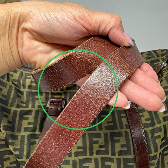 💯Authentic preloved Fendi Tobacco Zucca Leather and Canvas Duffel Bag - Picture 4 of 9